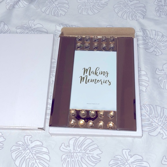 Other Making Memories With 2 Rose Gold 4x6 Frames Poshmark